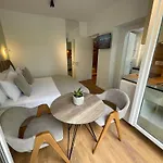 Nea Terrace Apartments